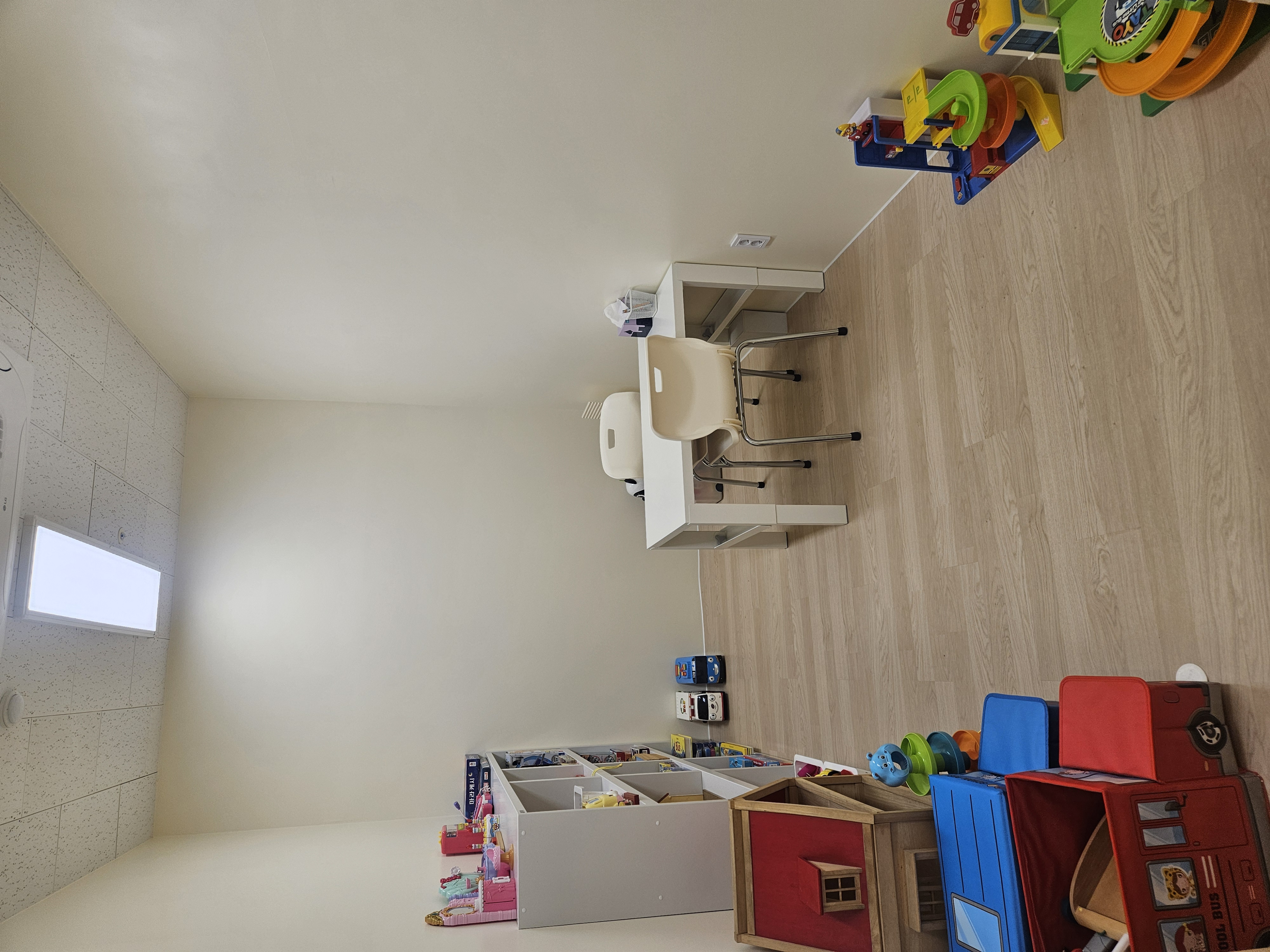 Room2